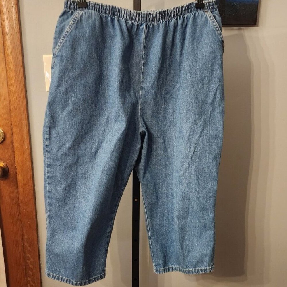 VF Jeanswear Cropped Jeans Size 18 Average Blue Denim Pull On Elastic Waist
